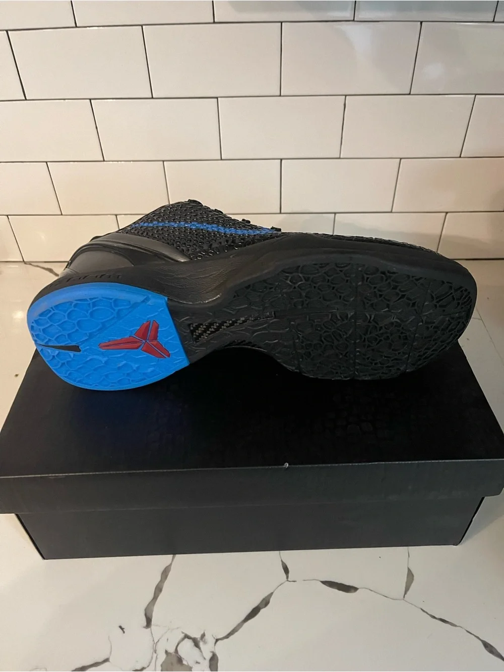 Nike men’s dark